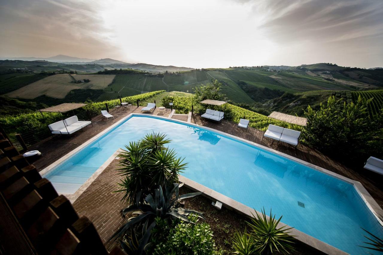 Casali Costadoro อักกวาวีวา ปิเชนา ภายนอก รูปภาพ